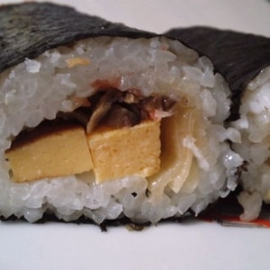 定番の太巻き寿司